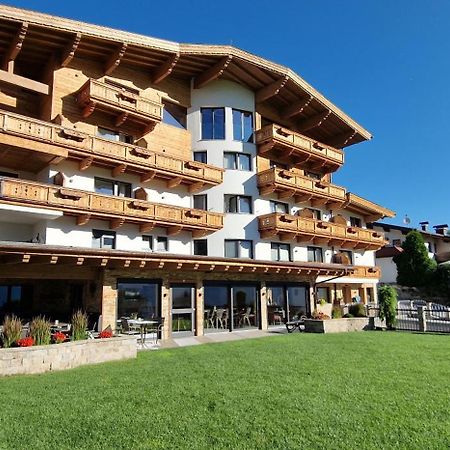 Hotel Garni Romantik Fügen Exteriör bild